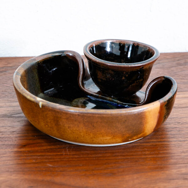 Mid Century Modern Studio Pottery Chip and Dip Dish Bowl Signed Bruce Larrabee - Image 6