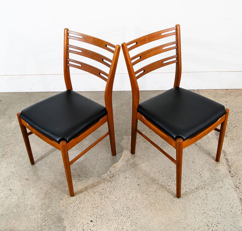 Mid Century Modern Dining Chairs Pair Set Mobler Ladder Farstrup Teak Mcm Black - Image 5