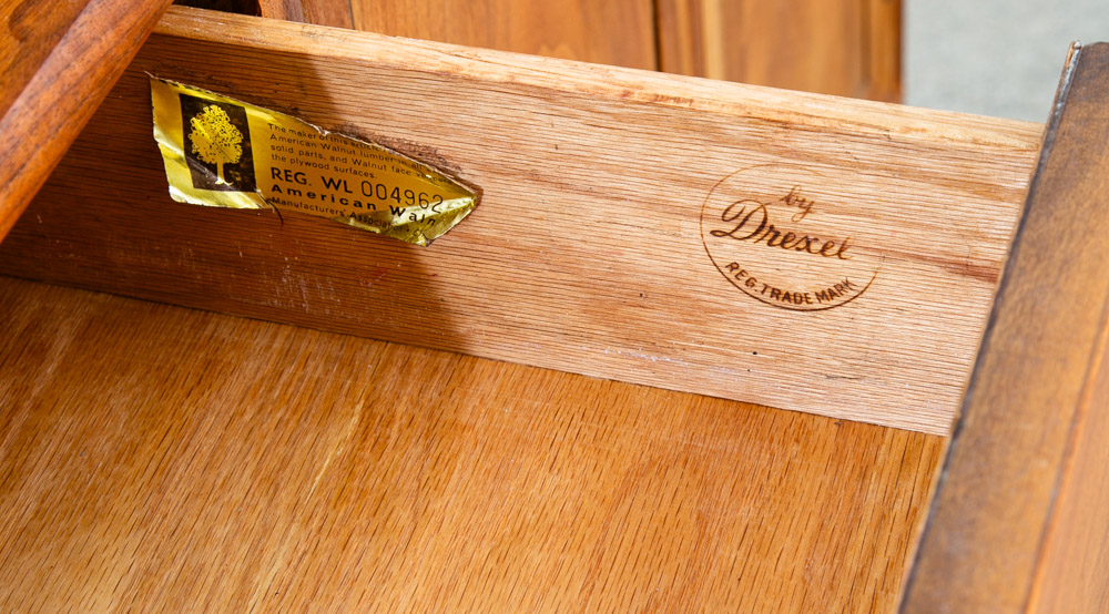 Mid Century Modern China Cabinet Credenza Display Drexel Declaration Walnut Mcm - Image 7