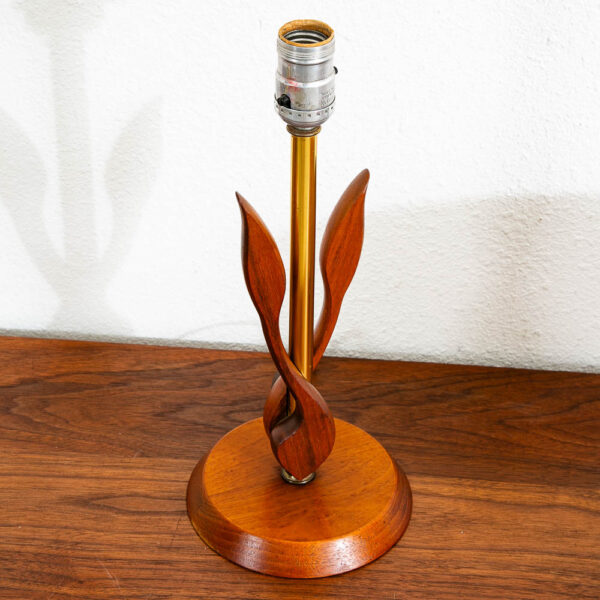 Mid Century Modern Table Lamp Sculptural Tulip Carved Walnut Brass MCM Solid - Image 3