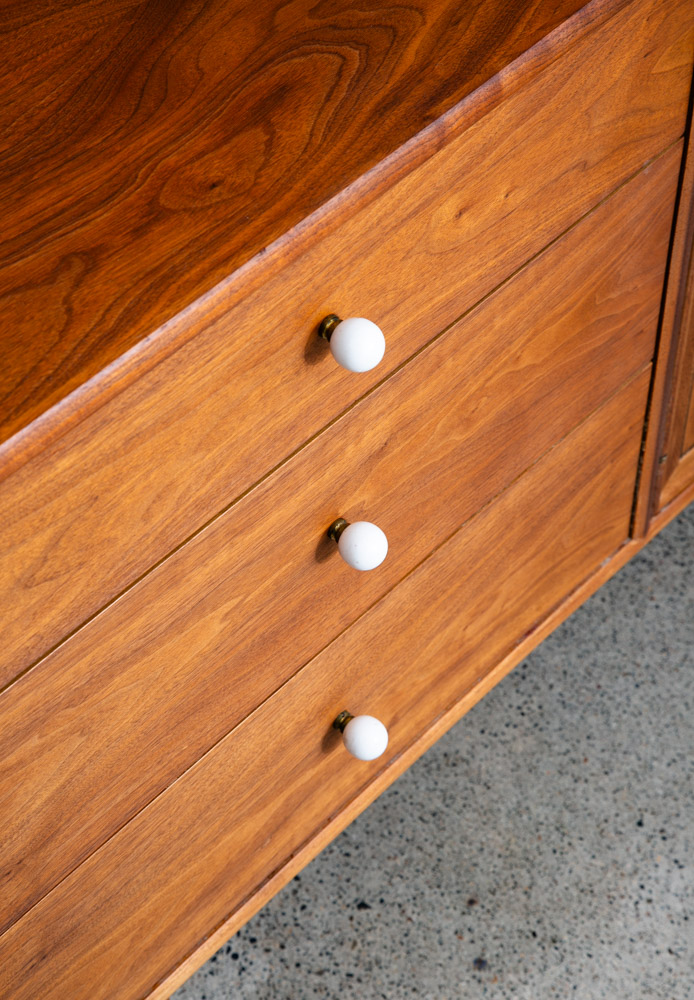 Mid Century Modern China Cabinet Credenza Display Drexel Declaration Walnut Mcm - Image 8