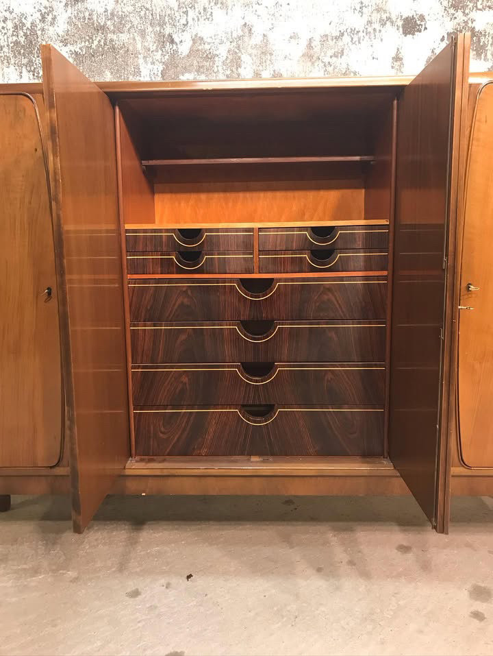 Mid Century Danish Modern Credenza Walnut Sideboard Locking Drawers Cabinet Key - Image 4