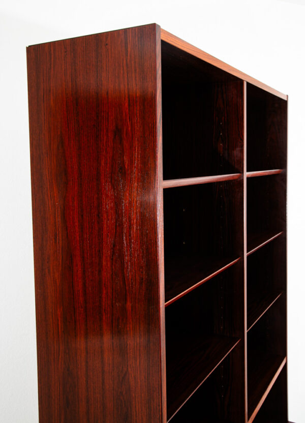 Mid Century Danish Modern Credenza Bookshelf Cabinet 8 Drawer Rosewood Hundevad - Image 11
