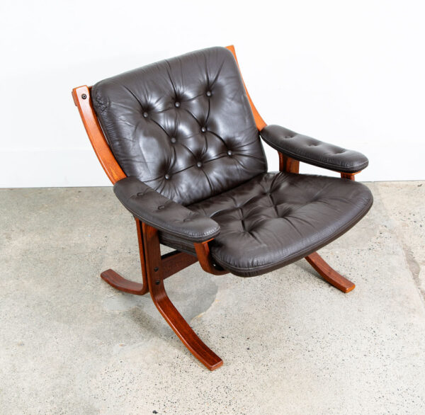 Mid Century Danish Modern Lounge Chair Brown Leather Bentwood Tufted Armchair