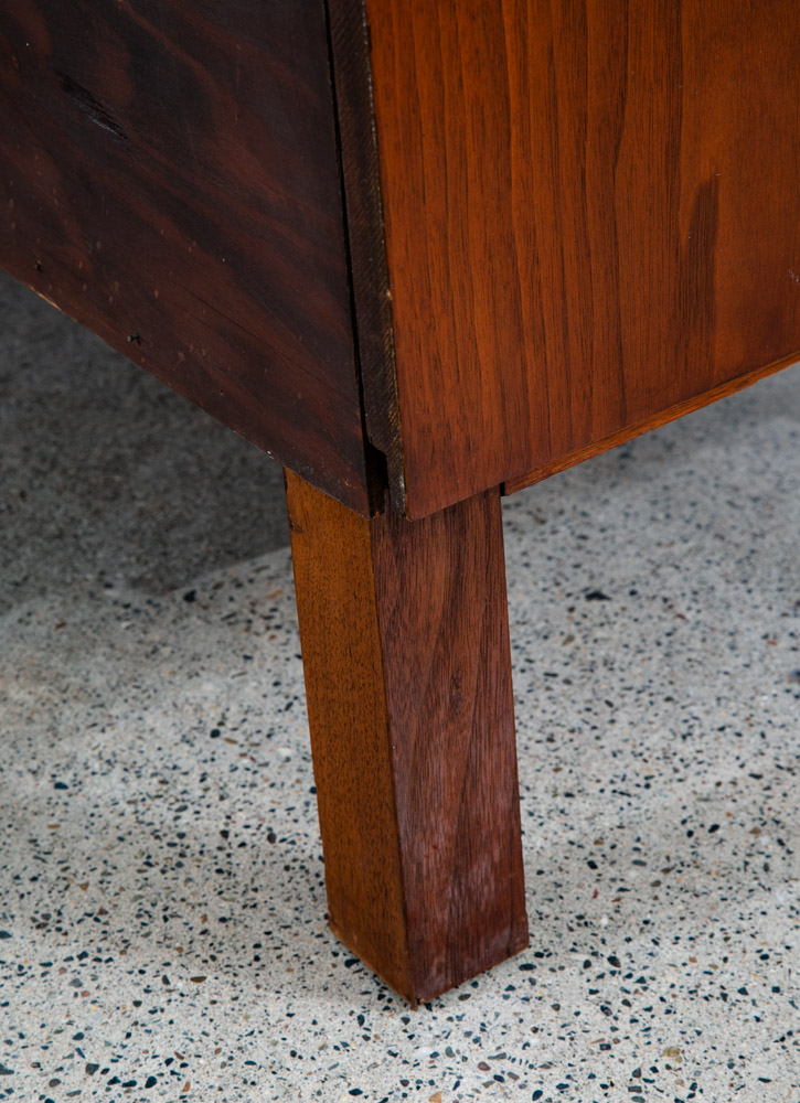 Mid Century Modern Credenza Cabinet Walnut Sliding Doors Storage Media Wood Mcm - Image 9