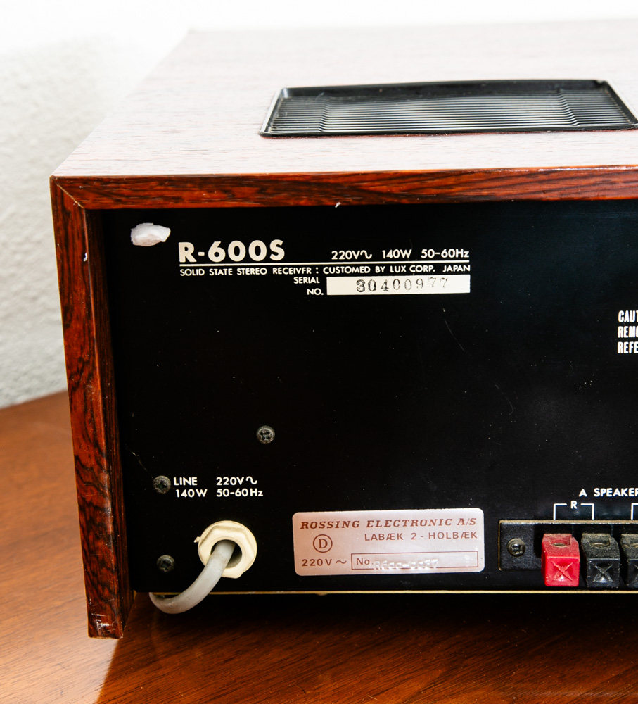 Vintage Luxman Reciever R-600S Solid State Case Stereo Tuner Multiplex Rosewood - Image 7