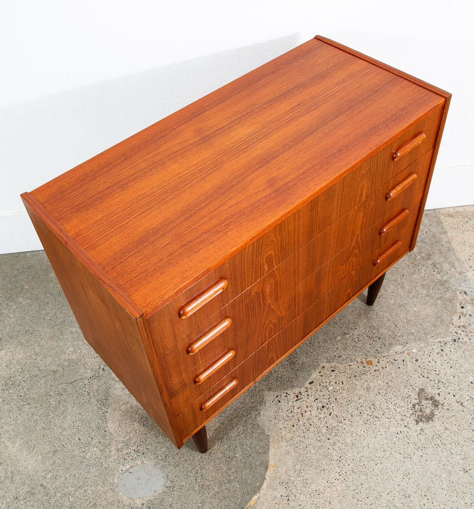 Mid Century Danish Modern Chest Drawers Dresser 4 drawer Teak Wood Denmark Mcm - Image 6