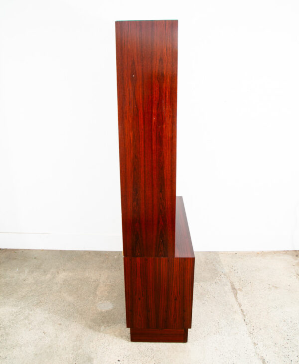 Mid Century Danish Modern Credenza Bookshelf Cabinet 8 Drawer Rosewood Hundevad - Image 3