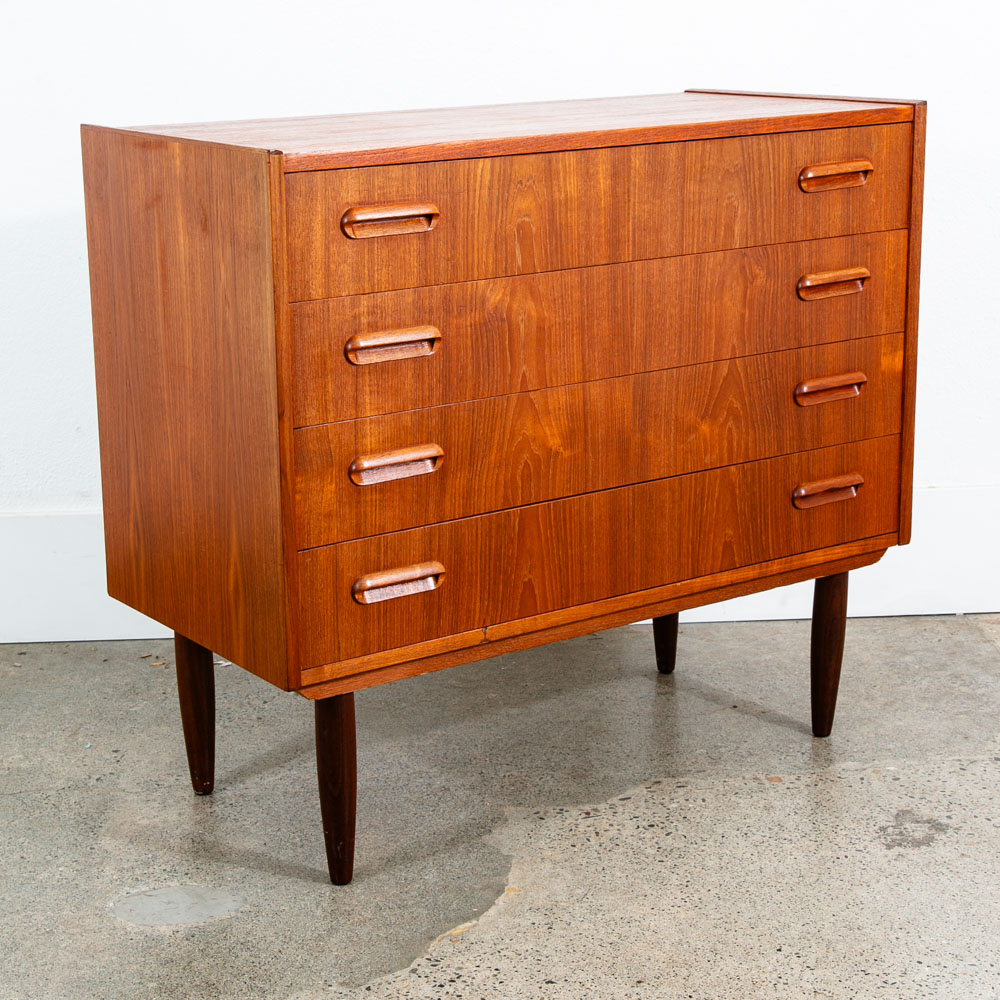 Mid Century Danish Modern Chest Drawers Dresser 4 drawer Teak Wood Denmark Mcm