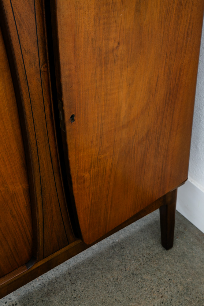 Mid Century Danish Modern Credenza Walnut Sideboard Locking Drawers Cabinet Key - Image 10
