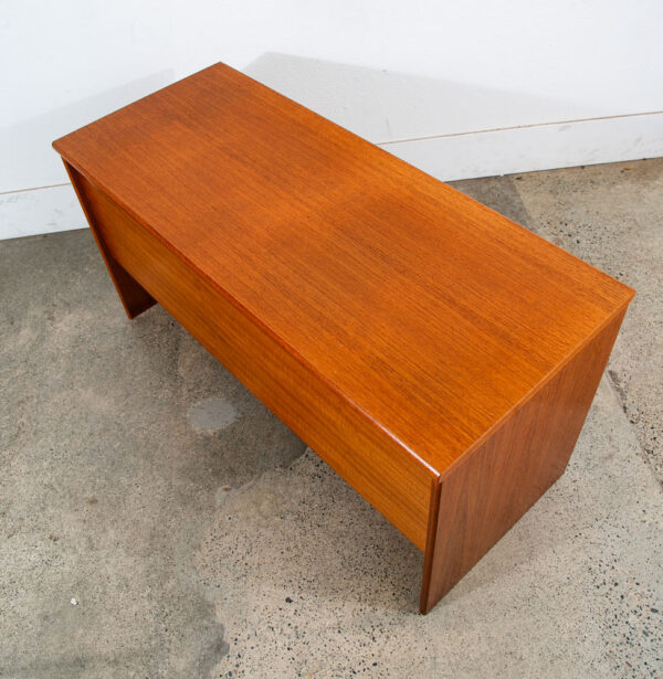 Mid Century Danish Modern Desk 2 Drawer Teak Compact Vintage Wood Denmark Mcm - Image 6