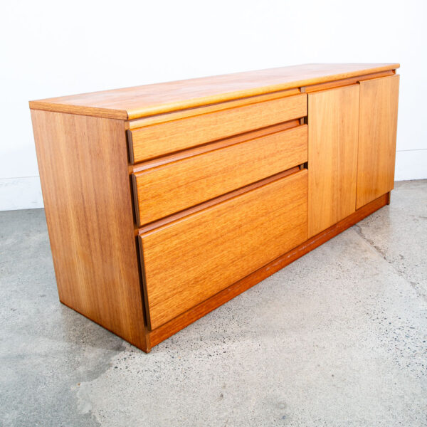 Mid Century Modern Credenza Server Buffet Teak Drawers Doors Denmark Vintage Mcm