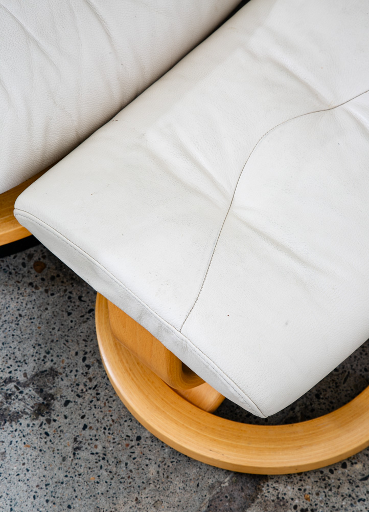 Mid Century Danish Modern Lounge Chair Ekornes Stressless White Ottoman Recliner - Image 11