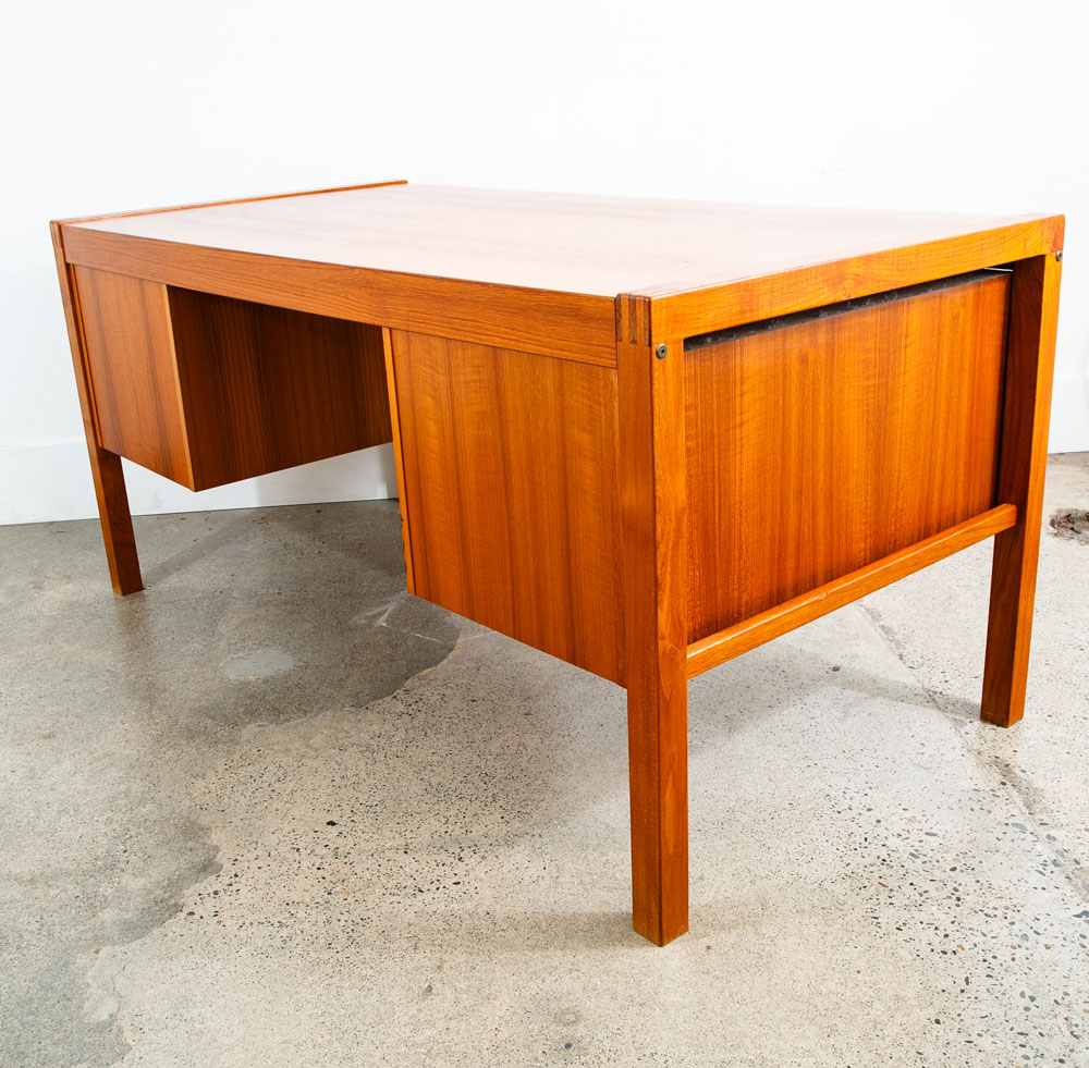 Mid Century Danish Modern Desk Floating 4 Drawer Teak Executive File Large Mcm - Image 4