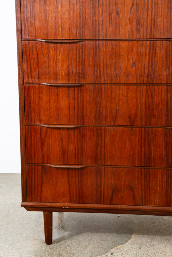 Mid Century Danish Modern Highboy Dresser 6 Drawer Teak Handles Denmark Tall Mcm - Image 6