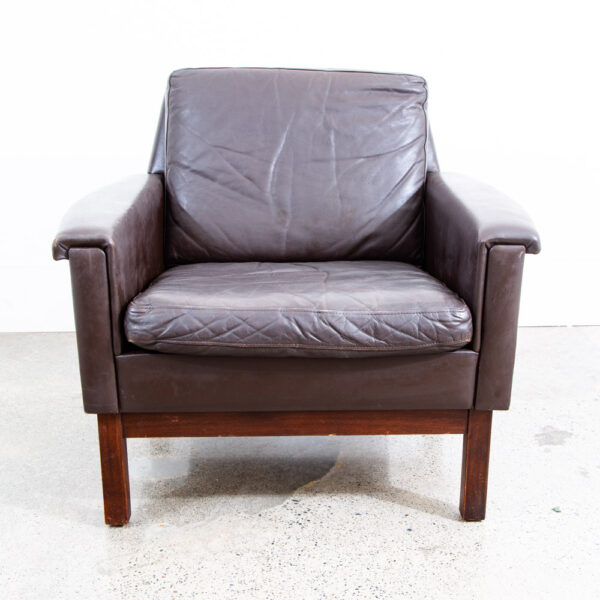 Mid Century Danish Modern Lounge Chair Brown Leather Armchair Denmark Wood Frame - Image 2