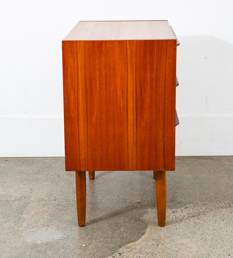 Mid Century Danish Modern Chest Drawers Table 3 Drawer Teak Denmark Side End Mcm - Image 4