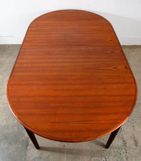 Mid Century Danish Dining Table Teak Round Expanding leaf x 2 Oval Denmark Mcm - Image 3