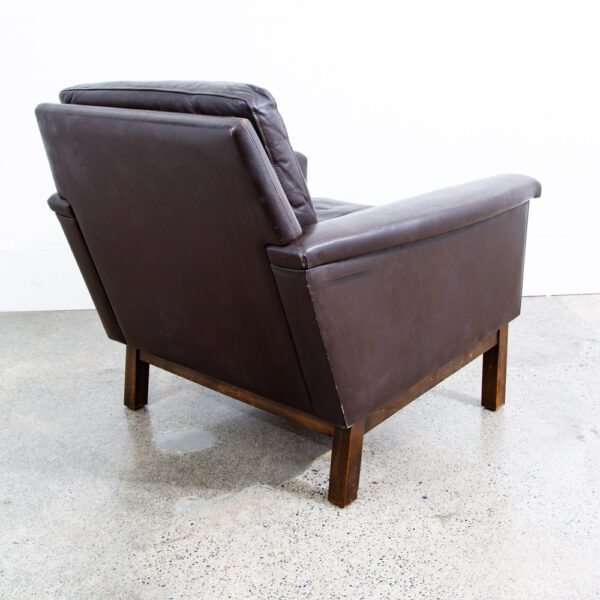 Mid Century Danish Modern Lounge Chair Brown Leather Armchair Denmark Wood Frame - Image 3