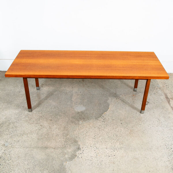 Mid Century Danish Modern Coffee Table Surfboard Teak Denmark Metal Legs Vintage - Image 2