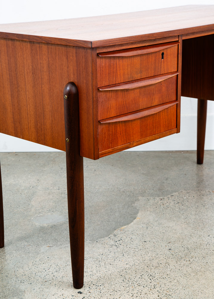 Mid Century Danish Modern Desk Executive Teak 6 Drawer Bookshelf Floating Shelf - Image 10