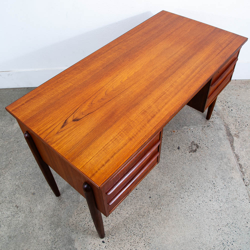 Mid Century Danish Modern Desk Executive Teak 6 Drawer Bookshelf Floating Shelf - Image 3