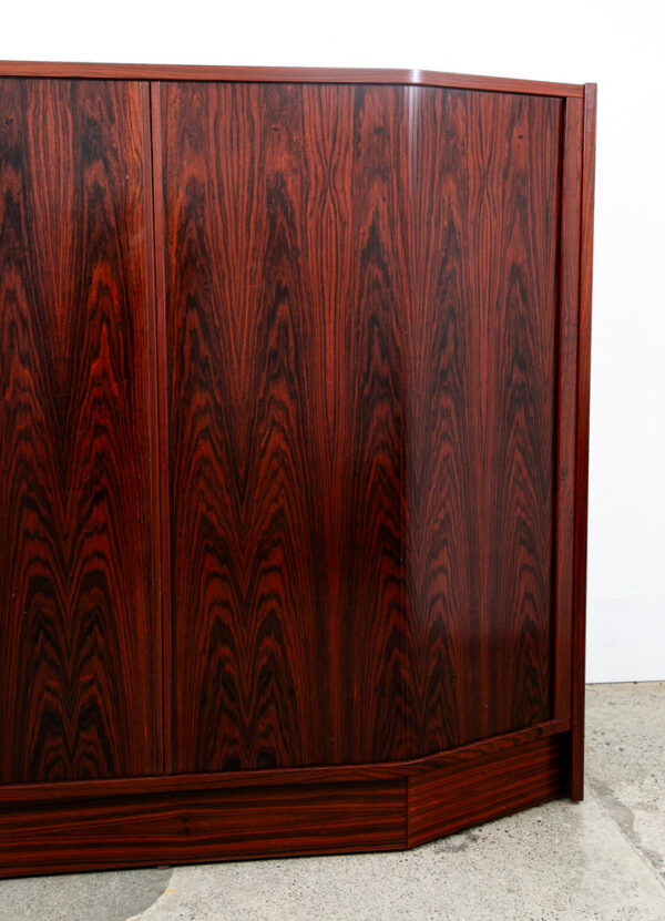 Mid Century Danish Modern Credenza Sideboard Rosewood Tambour Door Drawers Mcm - Image 10