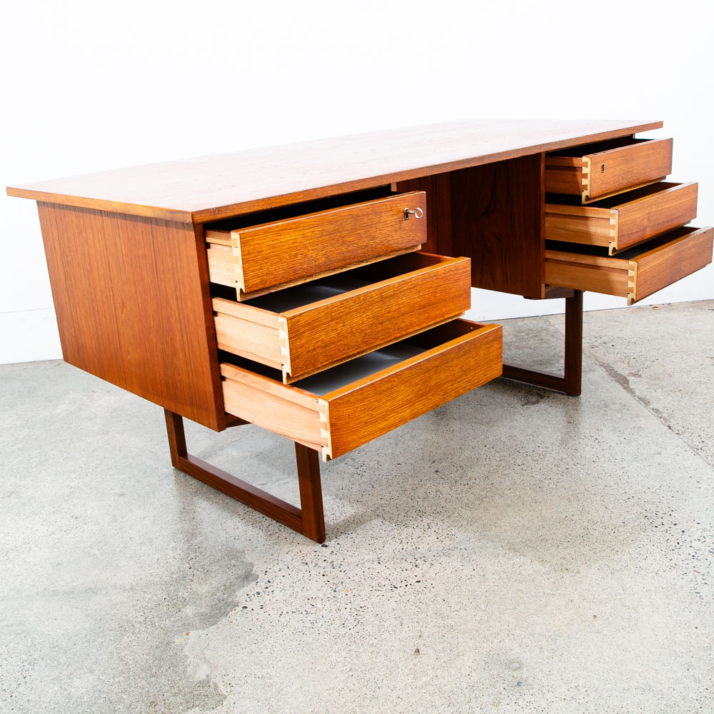 Mid Century Danish Modern Desk Teak Wood Executive Sled Mcm 6 Drawer Book Shelf - Image 6