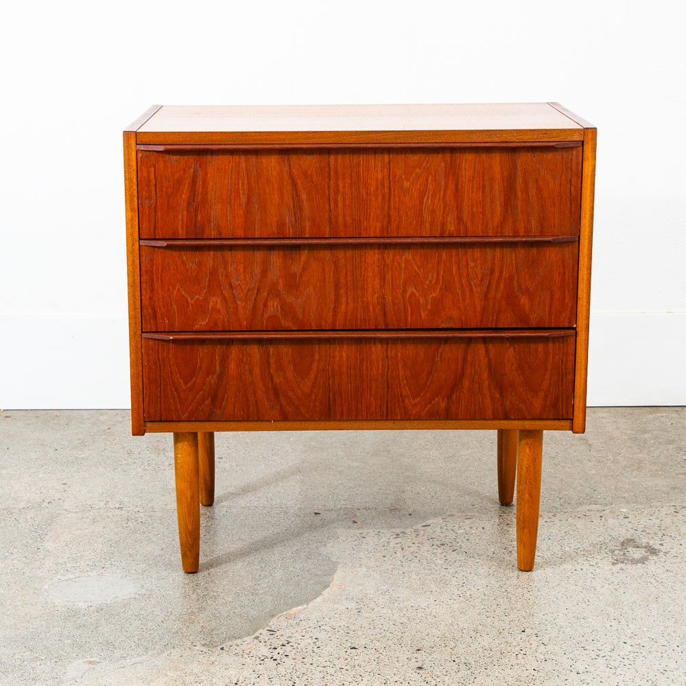Mid Century Danish Modern Chest Drawers Table 3 Drawer Teak Denmark Side End Mcm