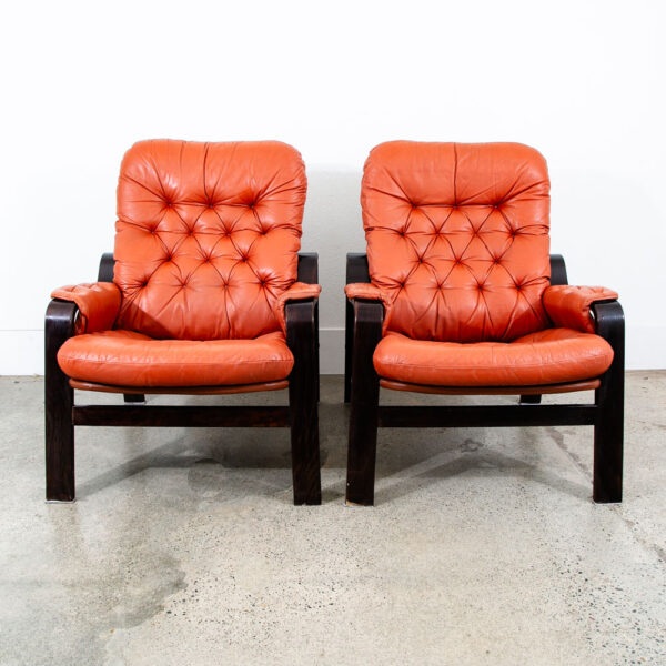 Mid Century Modern Lounge Chairs Leather Orange Cognac Tufted Pair Set Arm Two - Image 3