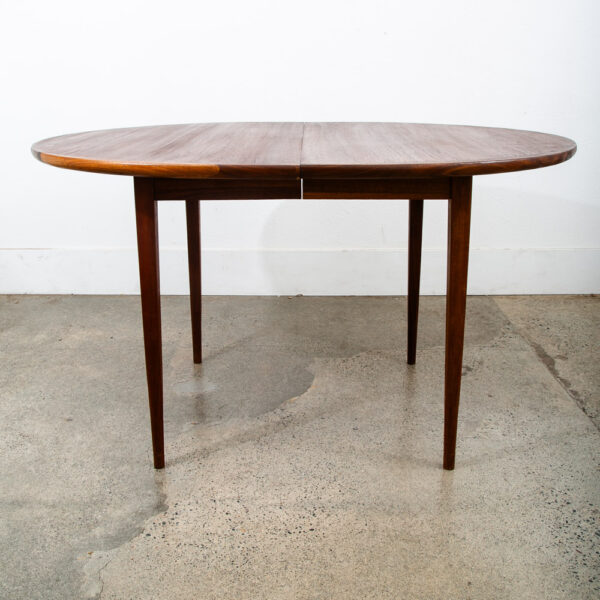 Mid Century Danish Modern Dining Table Round Leaf x2 Dillingham Walnut Oval NM - Image 4