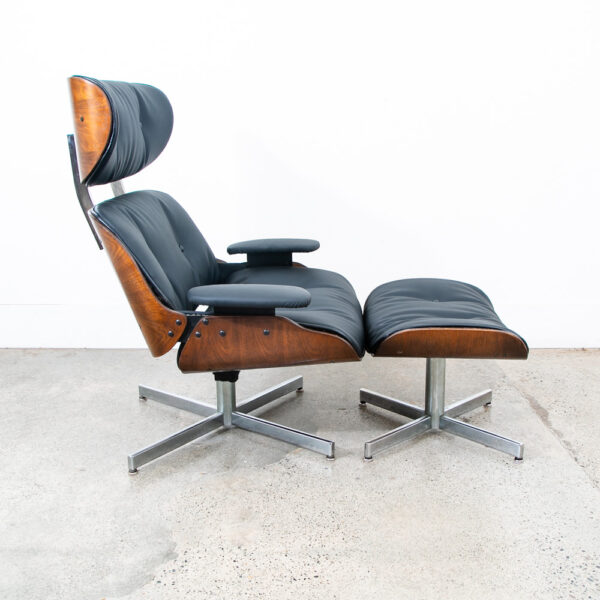 Mid Century Modern Lounge Chair Selig Plycraft Black Leather Swivel Walnut Metal - Image 2