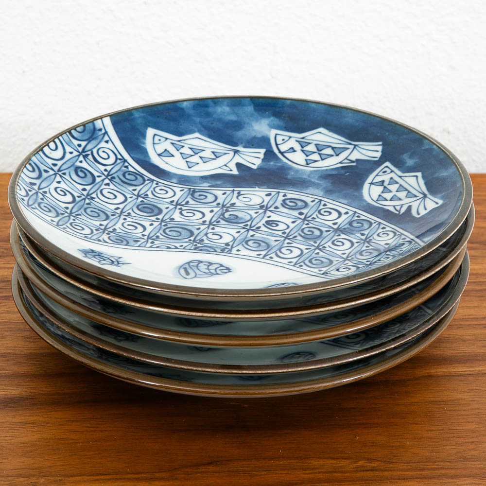 Mid Century Modern 5 Plate Set Fish Chiyama Kiln Minoware Japan Blue White 9" - Image 3