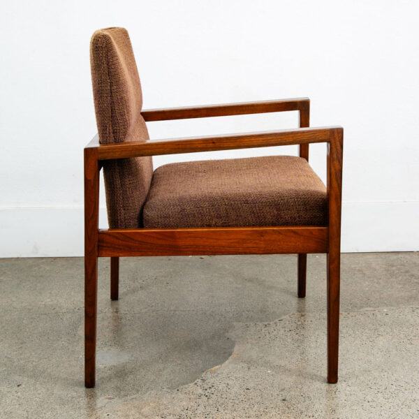 Mid Century Modern Lounge Chairs Jens Risom Walnut Pair Brown Armchairs Two Mcm - Image 5