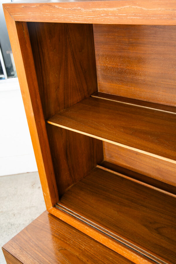 Mid Century Modern China Cabinet Hutch Albert Walnut Display Glass Drawers Doors - Image 9