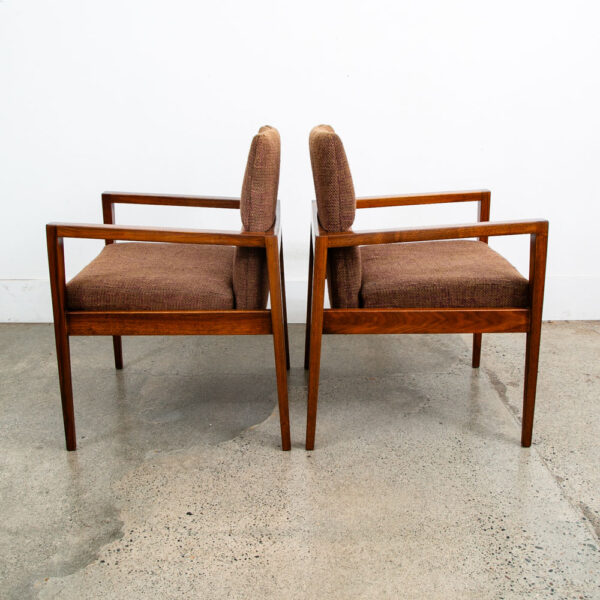 Mid Century Modern Lounge Chairs Jens Risom Walnut Pair Brown Armchairs Two Mcm - Image 2