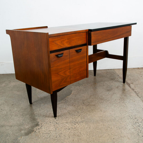 Mid Century Modern Desk Mainline Hooker Walnut Wood Drawers Secretary M Office