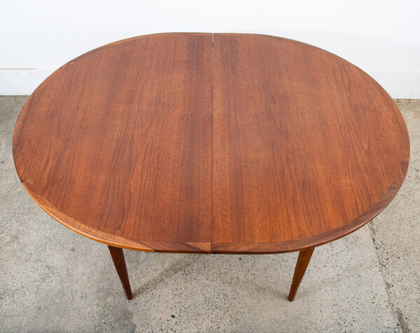 Mid Century Danish Modern Dining Table Round Leaf x2 Dillingham Walnut Oval NM - Image 3