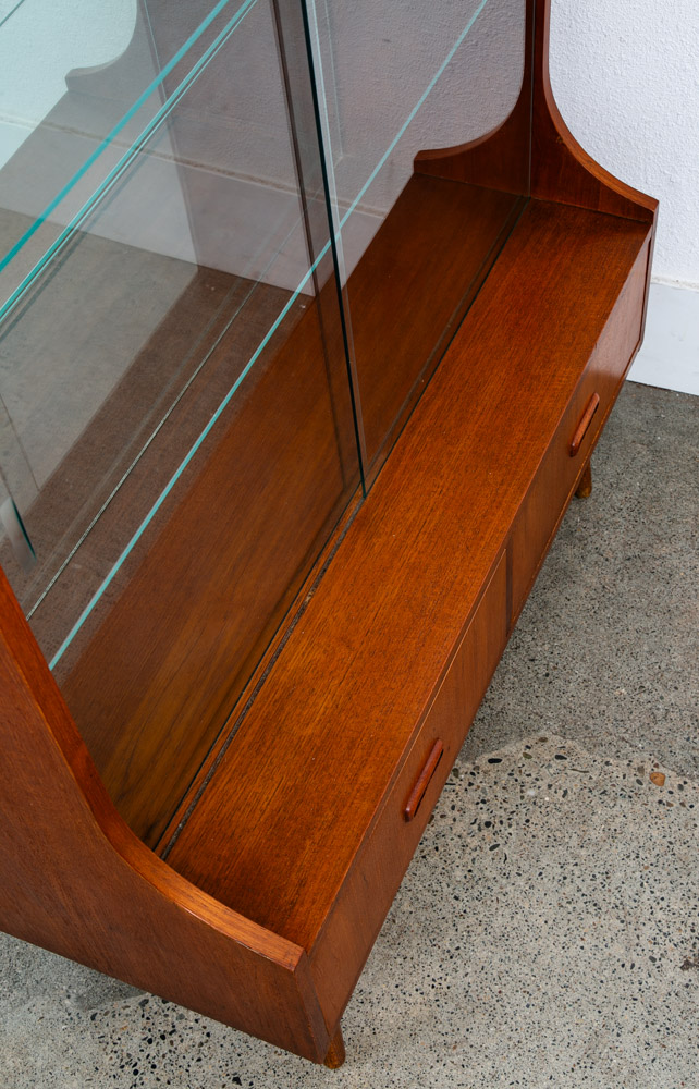 Mid Century Danish Modern Bookshelf Cabinet Teak Shelves Glass Shelves 2 Drawers - Image 6
