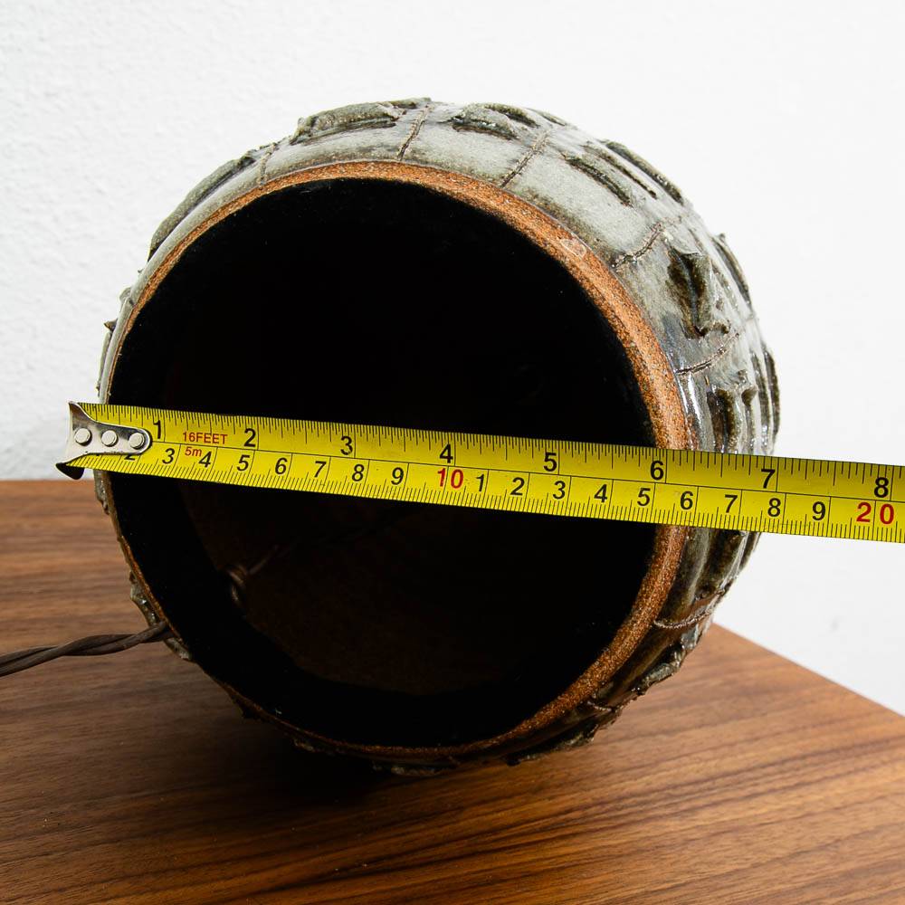 Mid Century Modern Table Lamp Textured Studio Pottery Ceramic Round Tan Mcm - Image 10