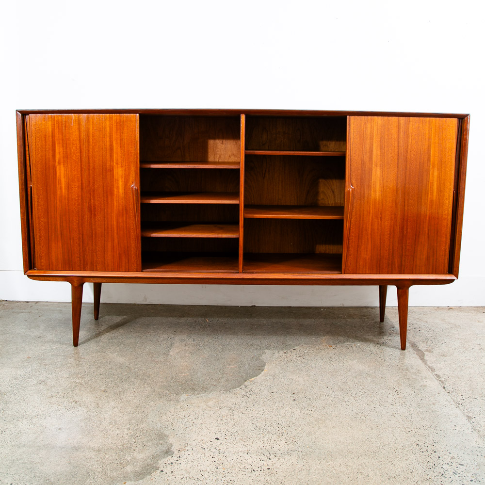 Mid Century Danish Modern Credenza Cabinet Teak Gunni Omann Jun Sideboard NM - Image 3