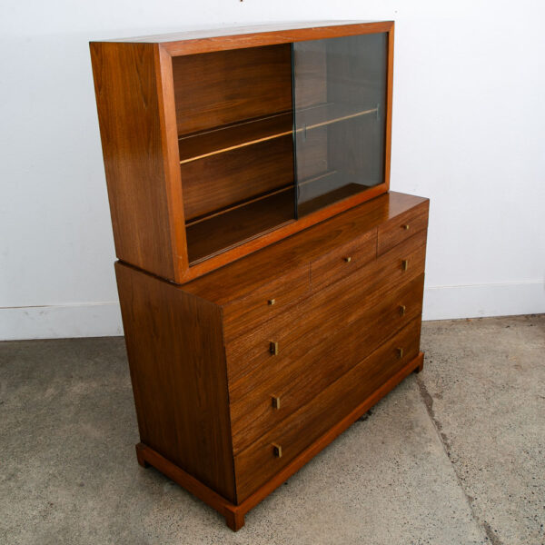 Mid Century Modern China Cabinet Hutch Albert Walnut Display Glass Drawers Doors - Image 4