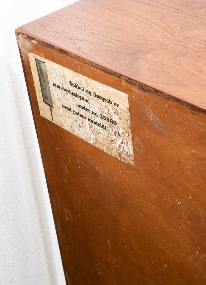 Mid Century Danish Modern Credenza Cabinet Teak Gunni Omann Jun Sideboard NM - Image 6