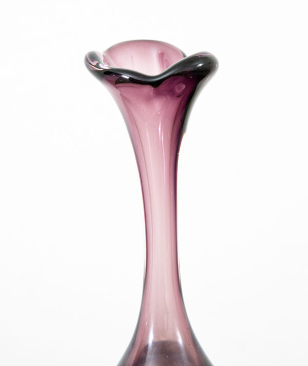 Mid Century Modern Art Glass Vase Floral 2 Tone Sweden Purple Glass Two Flowers - Image 4