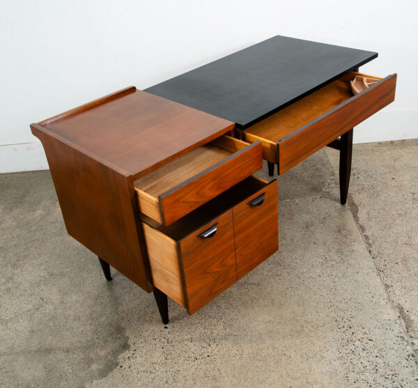 Mid Century Modern Desk Mainline Hooker Walnut Wood Drawers Secretary M Office - Image 7