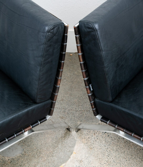 Mid Century Modern Lounge Chairs Pair Black Leather Ligne Roset France Saddle NM - Image 11