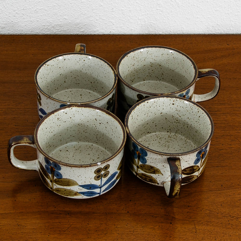 Mid Century Modern Coffee Cup Set of 4 Handle Mug Ceramic Studio with Floral Design - Image 8