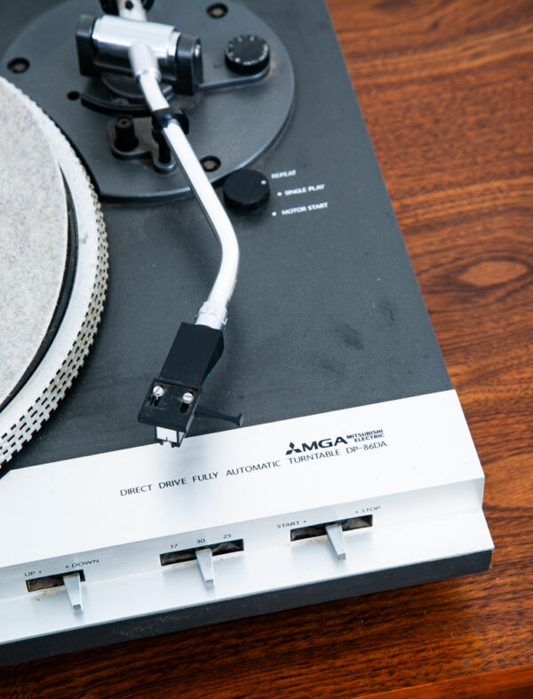 Mid Century Modern Record Player Mitsubishi DP-86DA Direct Drive Full Automatic - Image 6