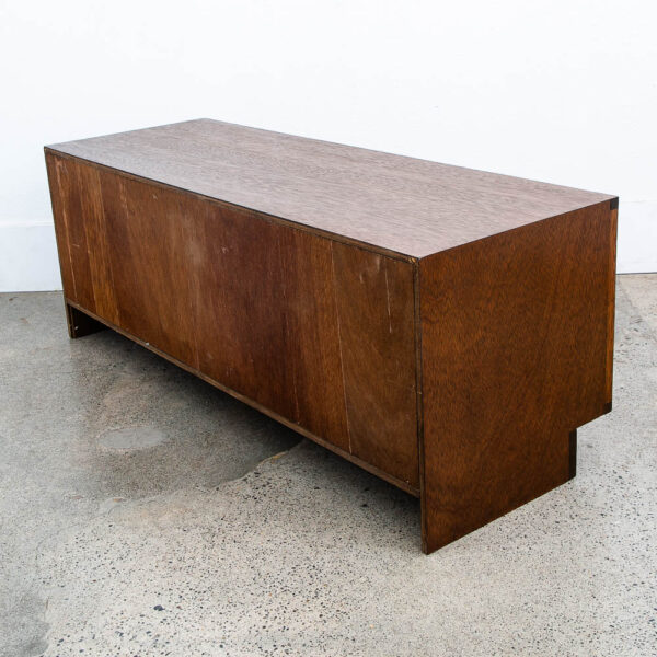 Mid Century Modern Compact Cabinet Record Storage Credenza Low 4 Doors Vintage - Image 6