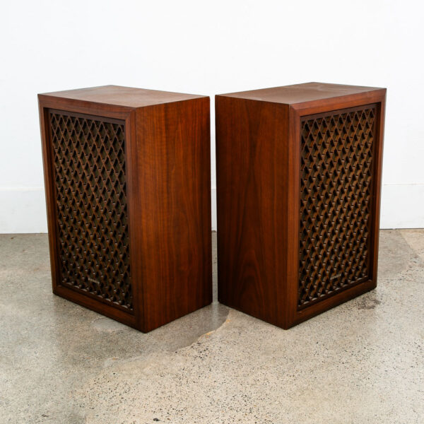 Vintage Speakers Sonics AS-447S 5 Way Walnut Tested Speaker Set Lattice Grills 1